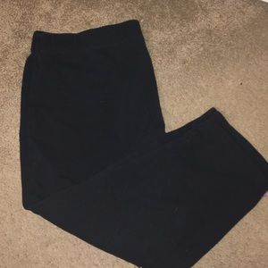 black capris leggings